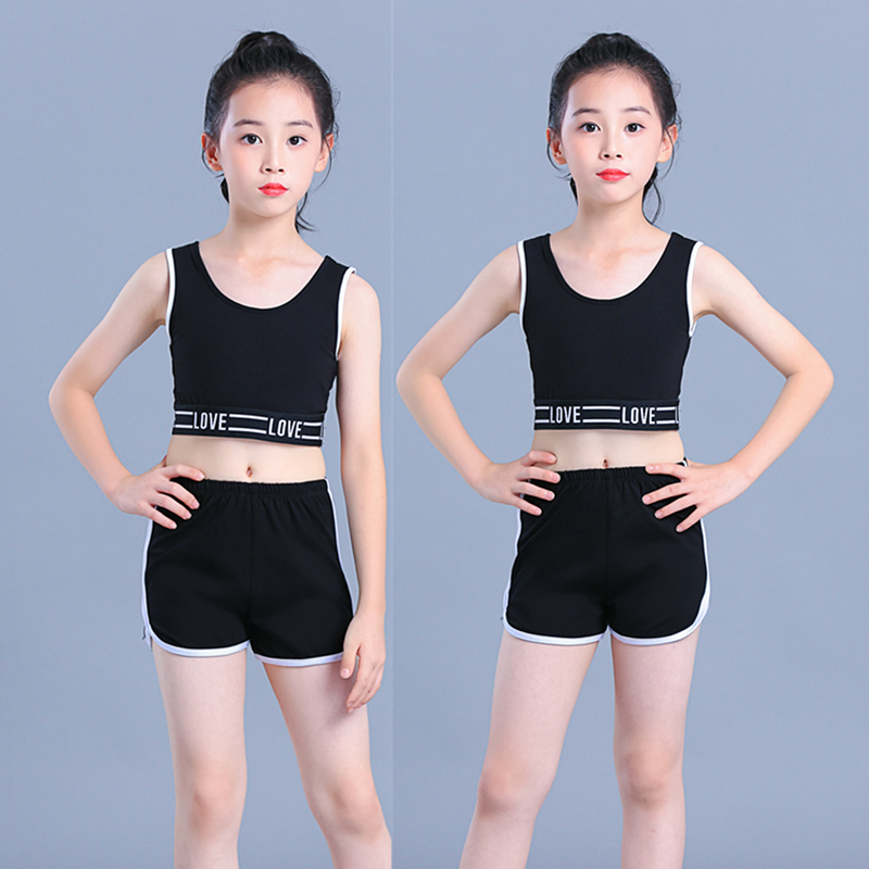 哈比洛女儿童模特训练服少儿走秀