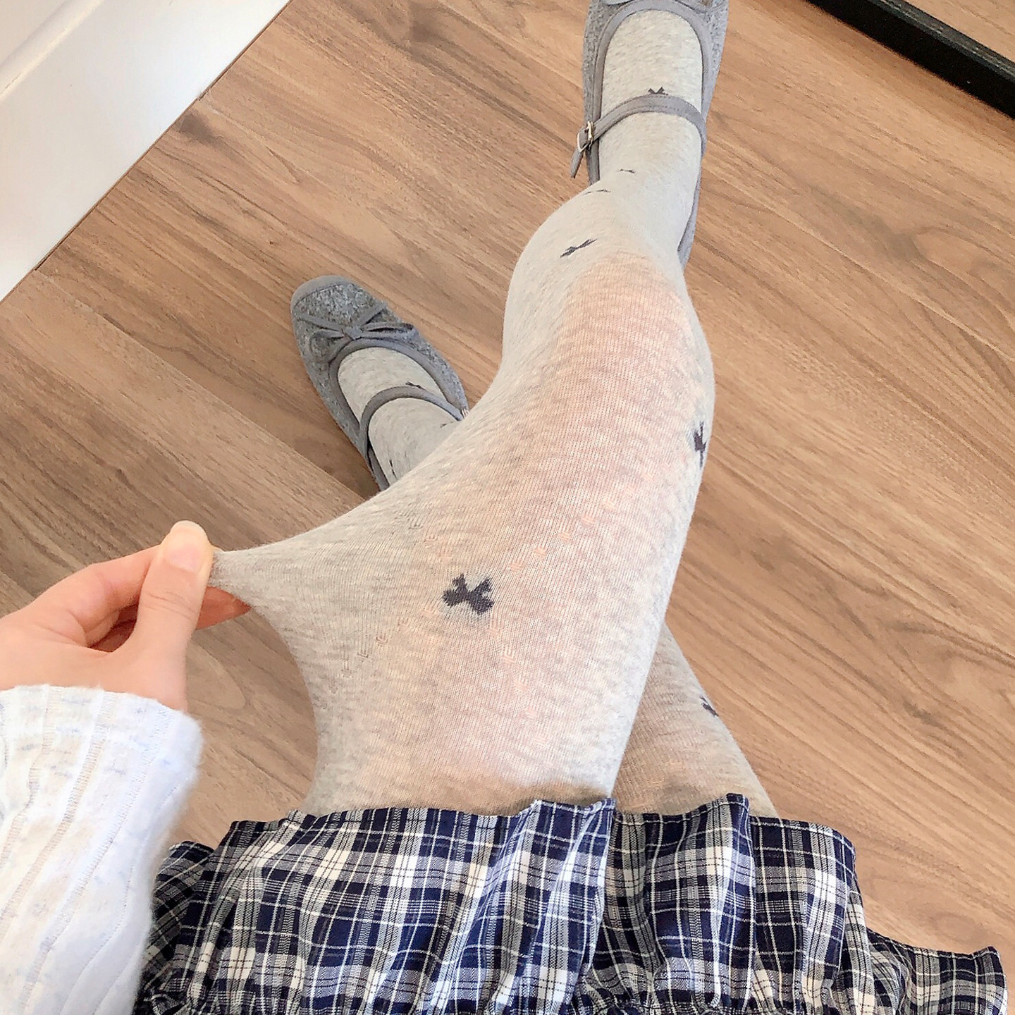 浅灰色连裤袜女春秋季菱格烟灰色打底袜日系甜美蝴蝶结jk奶白丝袜
