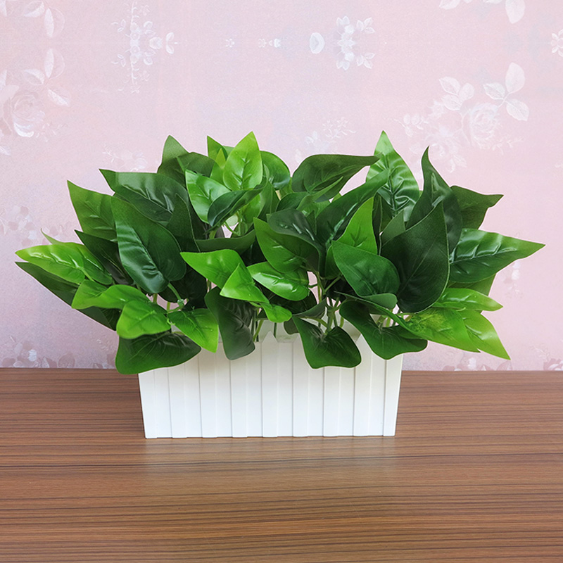 仿真绿植假盆栽绿萝客厅窗台装饰塑料假花栅栏植物餐桌面摆件花草