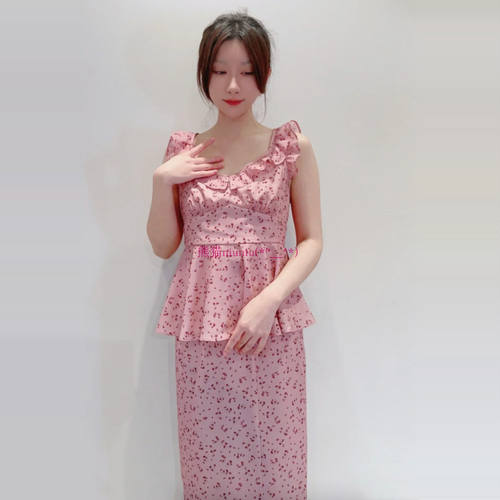 甜美荷叶边衬衫上衣+印花半身裙