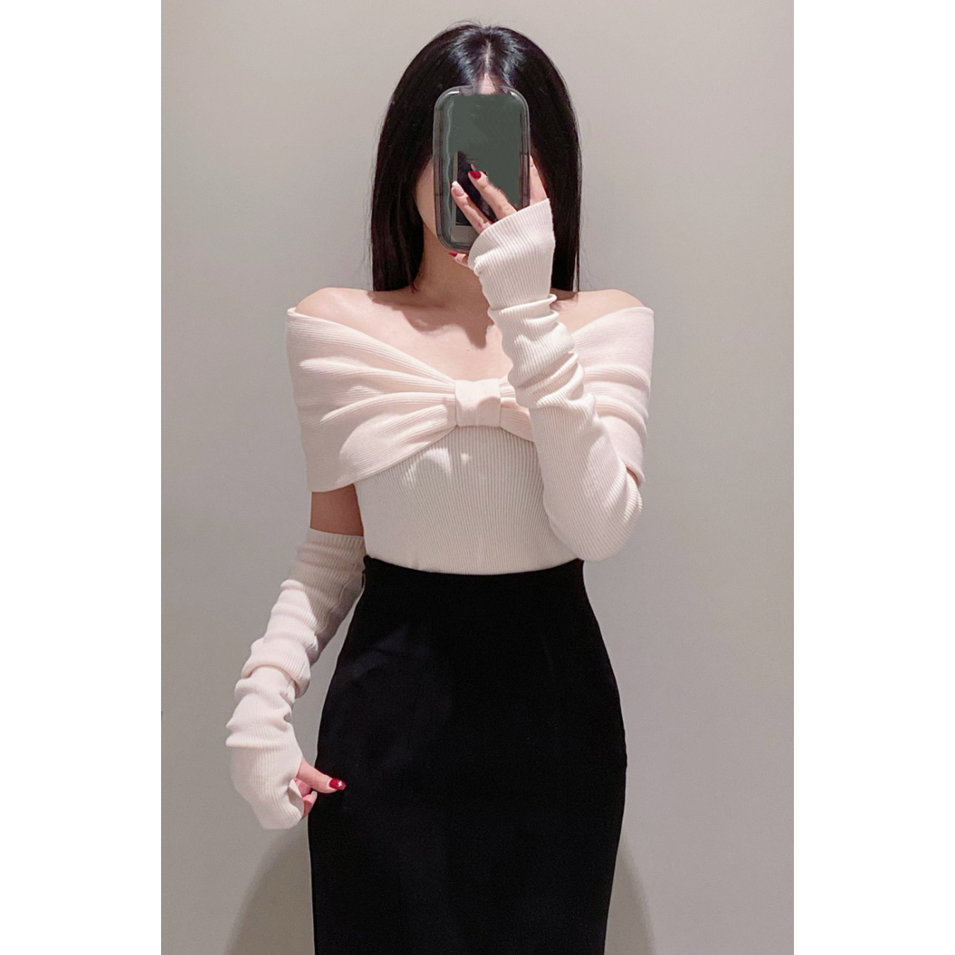 蝴蝶结一字领披肩套袖修身针织衫