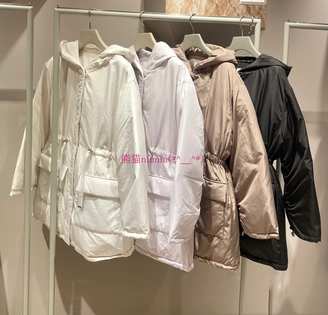 甜美气质纯色抽绳收腰连帽羽绒服