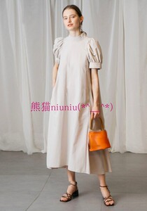 非常显气质！纯圆系列，Celf*rd 立领泡泡袖露背连衣裙CWFO203004