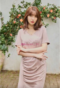 简约气质！小嶋阳菜 纯圆H家 腰部褶皱 短袖开叉纯棉V领T恤连衣裙