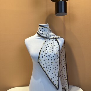新中式 国风桑蚕丝丝巾女百搭旅行披肩气质高级感2236 金墨波点
