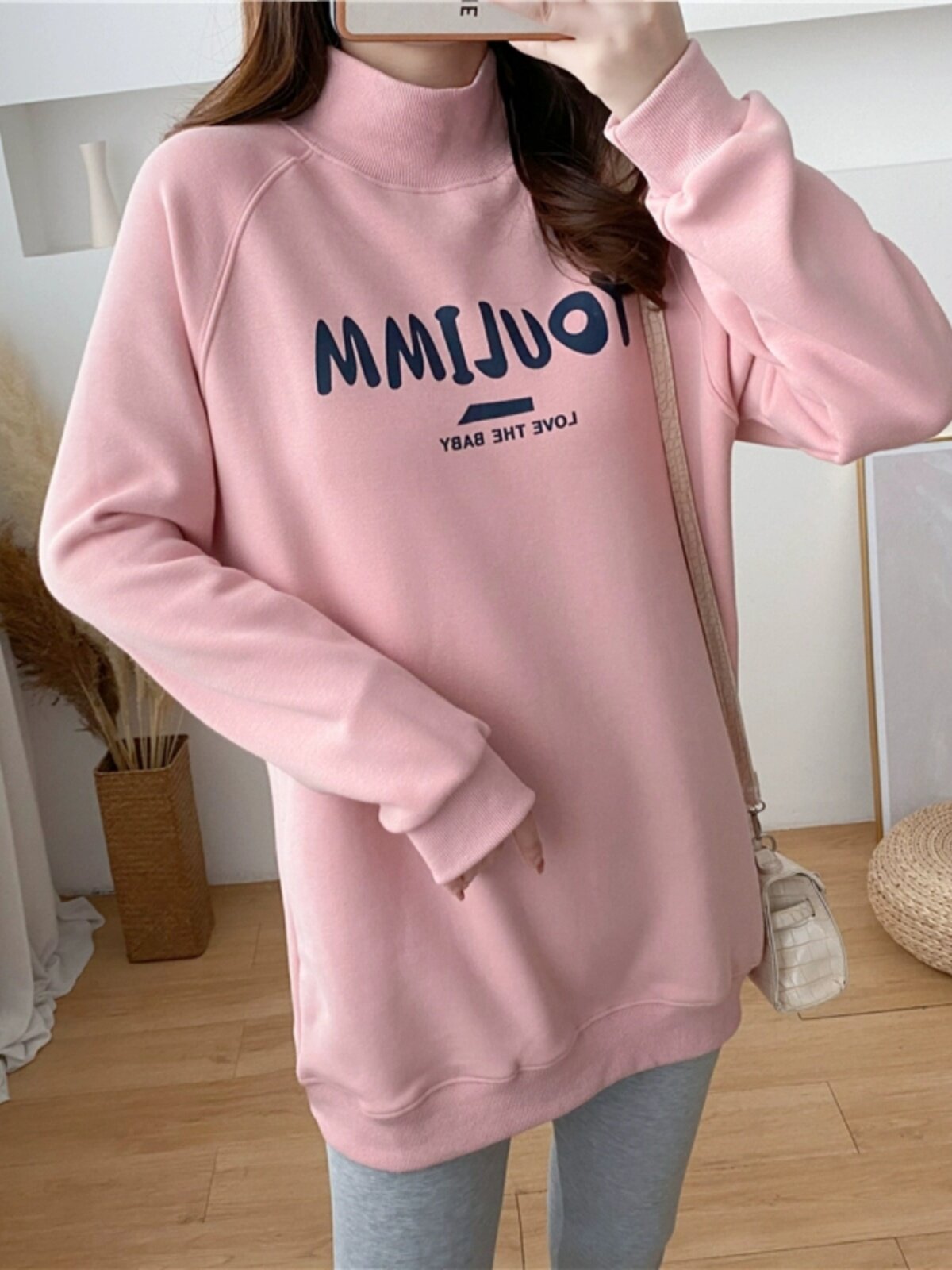 외출용 수유복 산후 여성이 입을 수 있는 패셔너블한 가을 겨울 벨벳 두꺼운 스웨트 셔츠 수유 상의 하이 칼라 밑단 셔츠