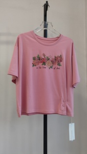 欧之琴亏清夏装上新 粉色圆领刺绣花朵木代尔棉宽松短袖T恤女