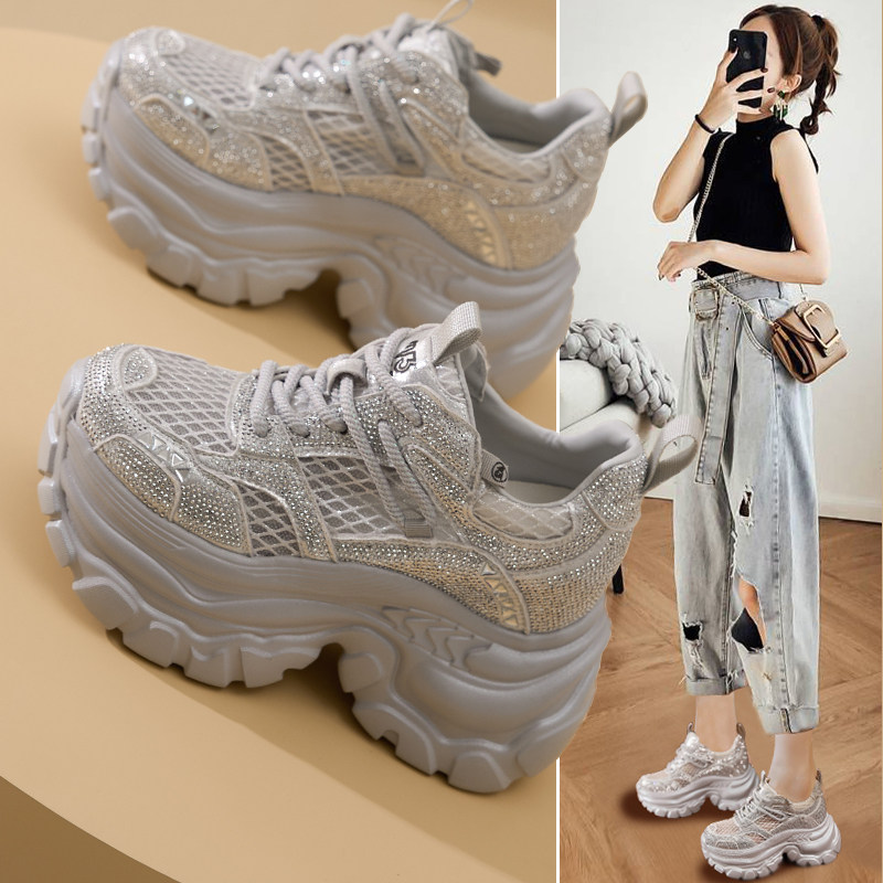 超好看银色水钻老爹鞋女2026春夏季网面薄款超火厚底9cm内增高鞋