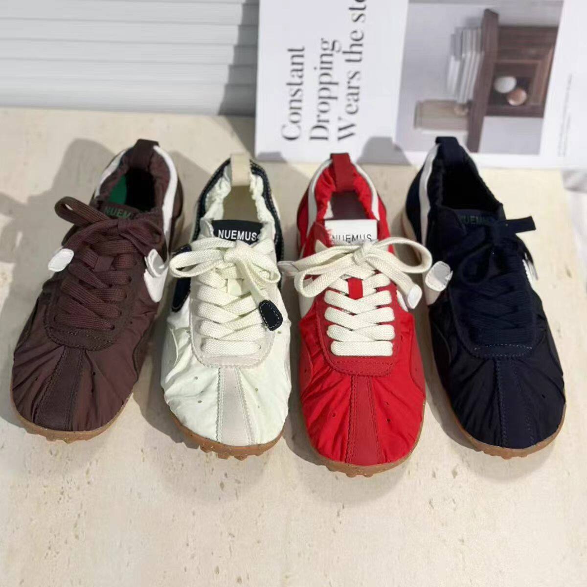 Jacquemus üslubunda qadın idman ayaqqabısı, yüngül qaçış ayaqqabısı