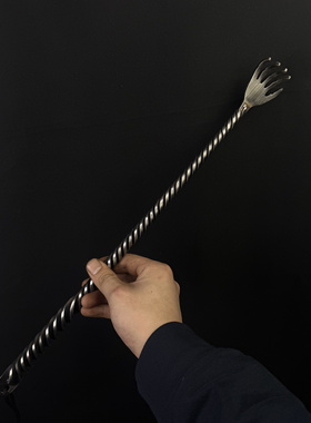 龙泉手工制作痒痒挠 全长46厘米 重6两防身棍 一体扭转车载防身