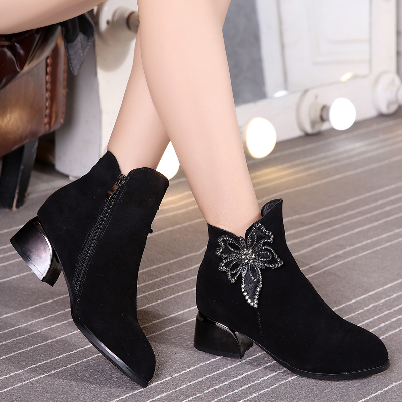 2022粗跟短靴玲峰真皮