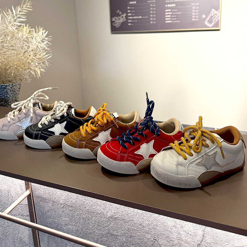 儿童真皮小脏鞋2025春秋新款休闲女童板鞋星星鞋运动鞋男童德训鞋