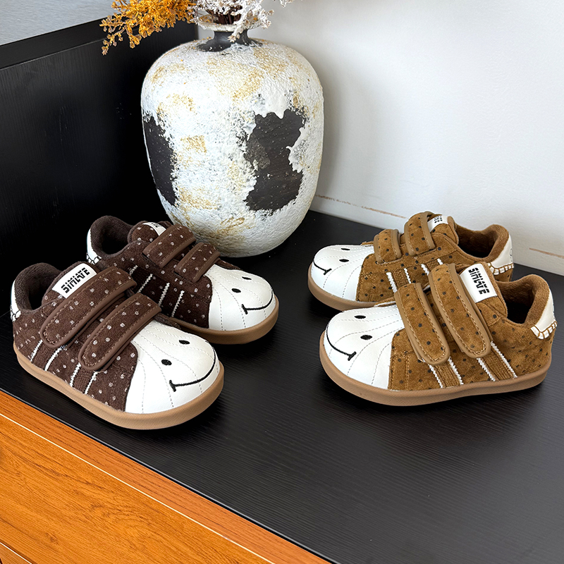 笑脸休闲可爱儿童2025秋冬新款