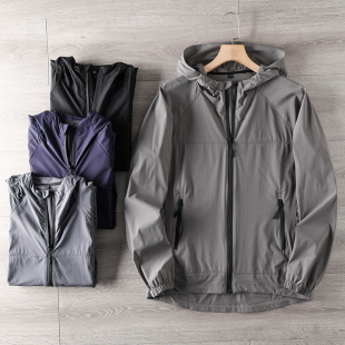 春夏薄款 爽滑四面弹 运动连帽休闲夹克外套男 城市轻户外 少见