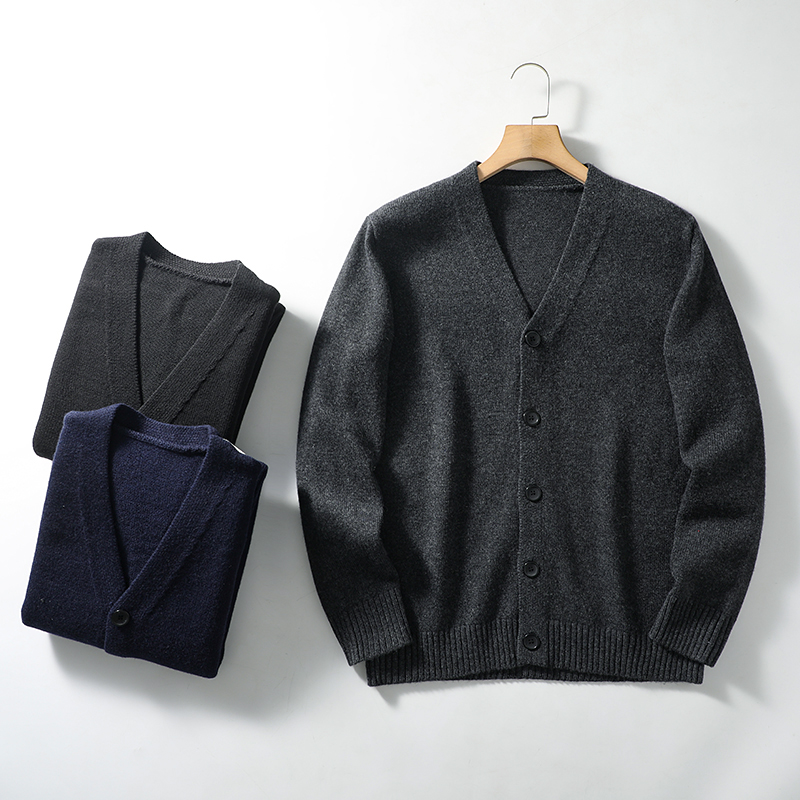 羊毛混纺软糯细腻V领针织开衫