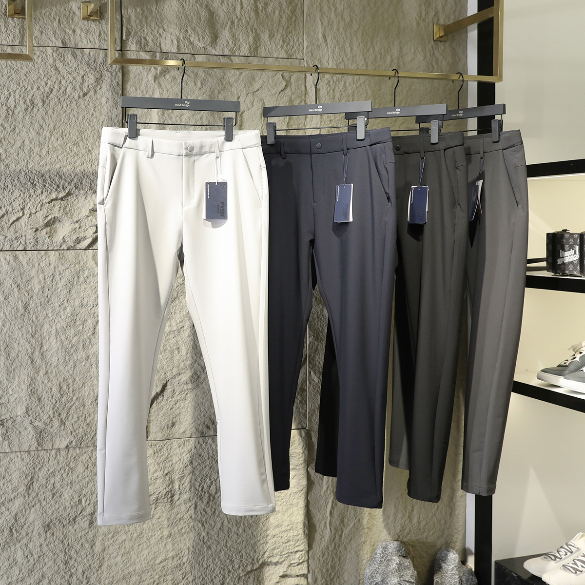 轻量高弹透气防泼溅户外休闲裤潮