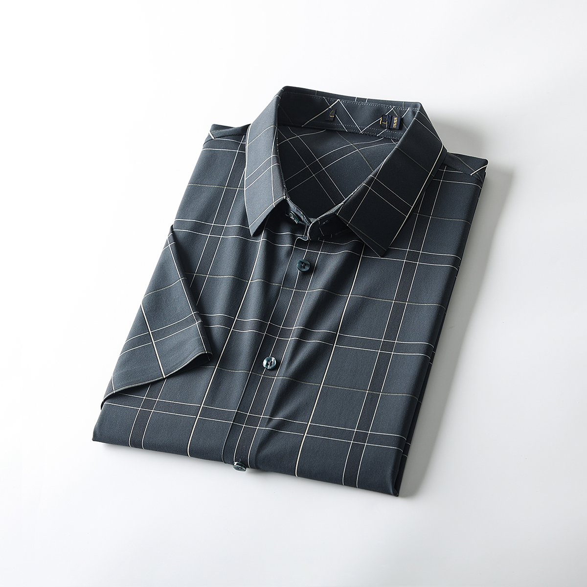 无痕压胶丝滑垂坠商务短袖衬衫男