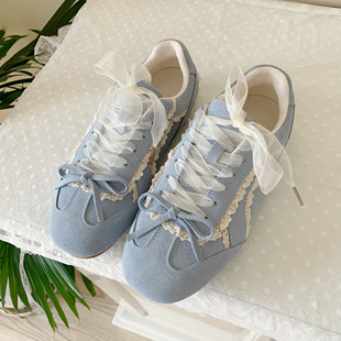 苏木槿蝴蝶结蕾丝边纱带外翻鞋舌真皮休闲运动德训鞋女2025春粉蓝