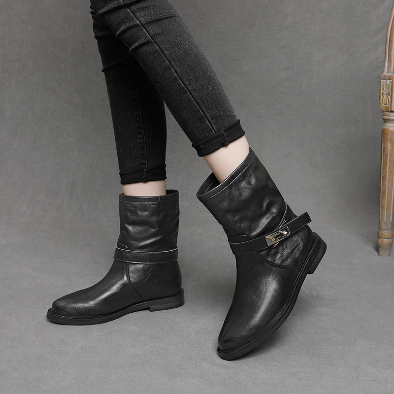 2026春秋季马丁新款通勤黑色皮带扣中筒头层牛皮百搭舒适单女靴