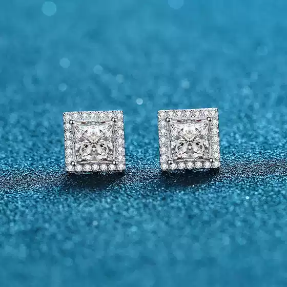 2026 New Model Pt950 Platinum Moissanite Stud Earrings with Micro-Paved Small Diamonds, Four-Prong Setting, 1 Carat, 2 Carats, Simple Design