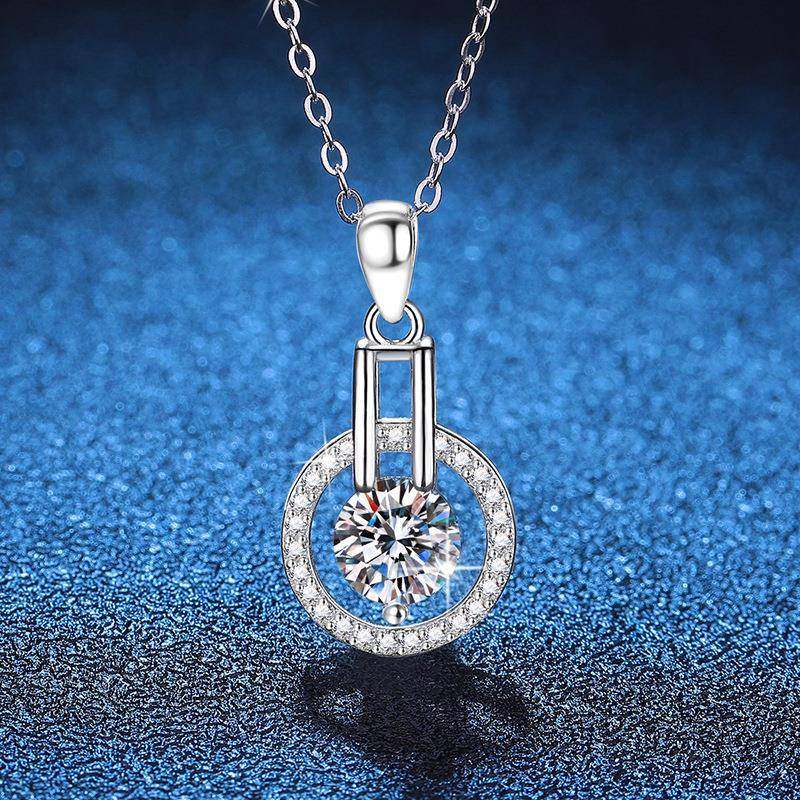 PT950铂金亚马逊热卖项链莫桑石吊坠个性星空1克拉D色莫桑石项链