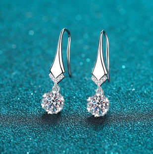 PT950铂金经典 潮气质 方包莫桑石耳钩女耳环饰品18K白金2023新款