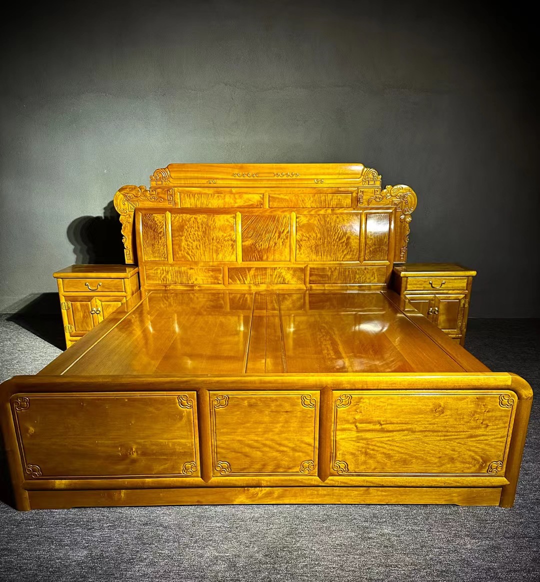 正宗金丝楠木床铺三件套实木雕花双人床婚床新中式榫卯水波纹1.5