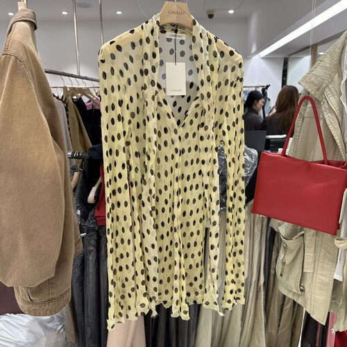 CONNAUGHT/DAILYJUD㊣东大门实拍女士26秋冬新品热卖衬衫圆点
