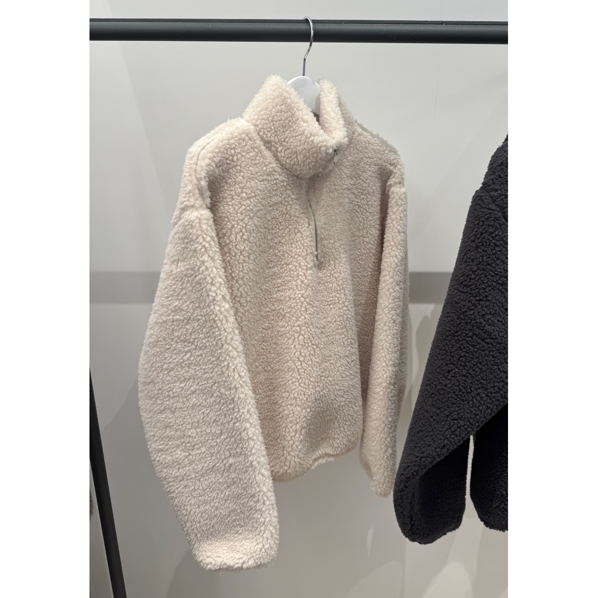 EST_东大门㊣直邮女装新款真品推荐时尚热卖休闲人气25秋冬卫衣