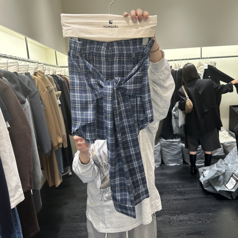 TOMGIRL东大门㊣实拍女装新品休闲时尚人气热卖25秋冬短裙格纹