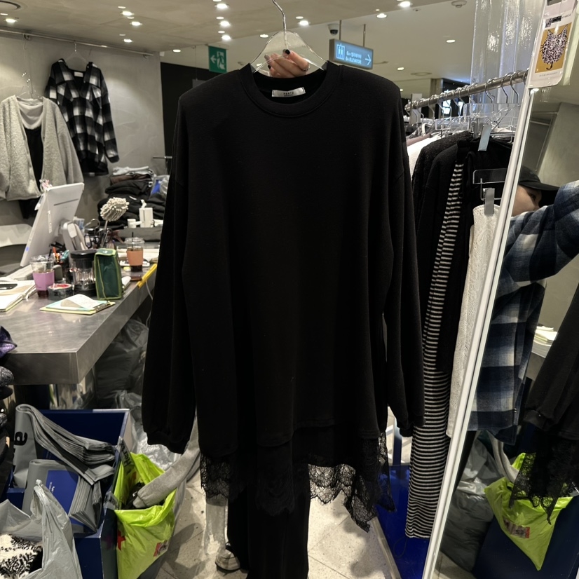 HERTZ-P东大门㊣代购女士新品休闲热卖推荐长袖T恤假两件蕾丝