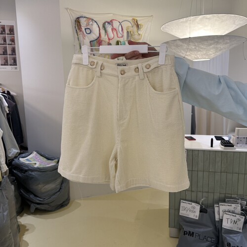 PANTRY HAUS㊣东大门实拍女装26秋冬新款人气推荐短裤灯芯绒