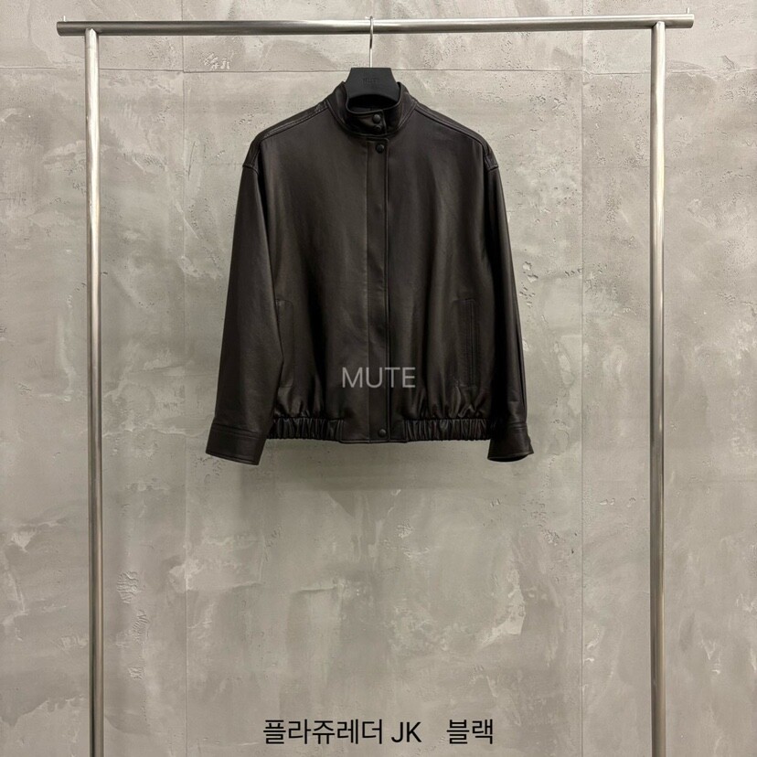 MUTE韩国直邮㊣女士新款时尚人气推荐热卖休闲26春夏皮衣皮革