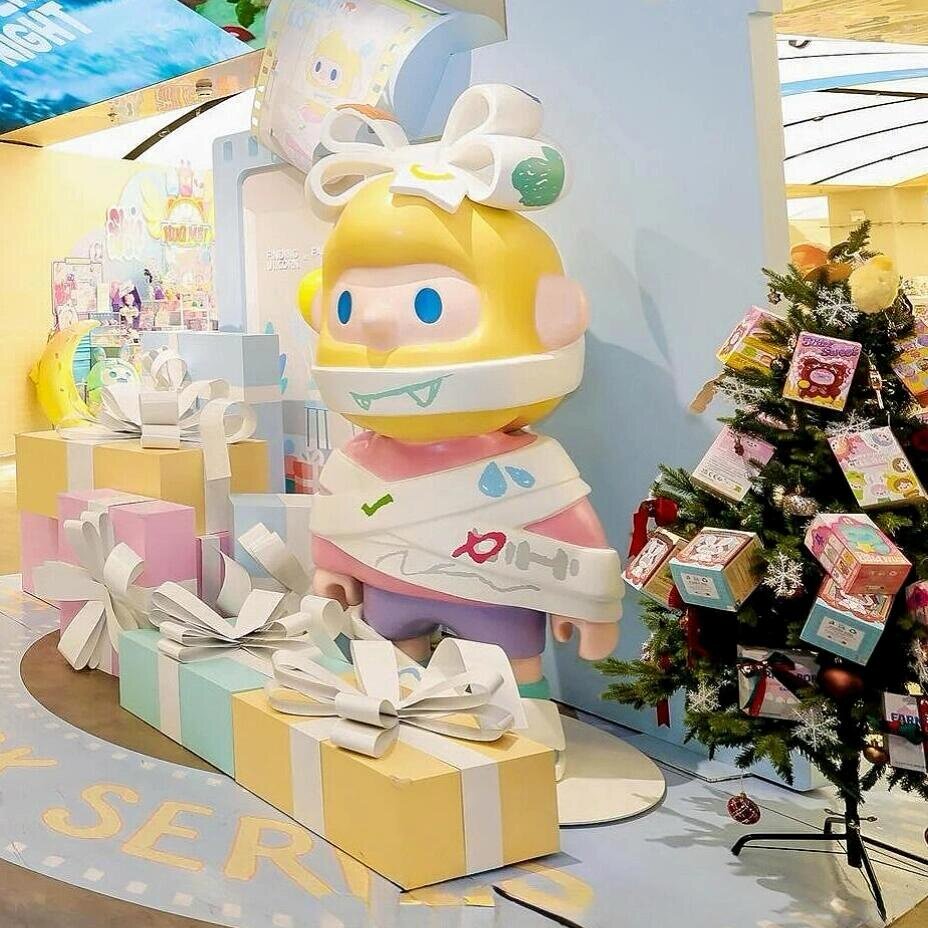 玻璃钢卡通雕塑定制商业空间美陈