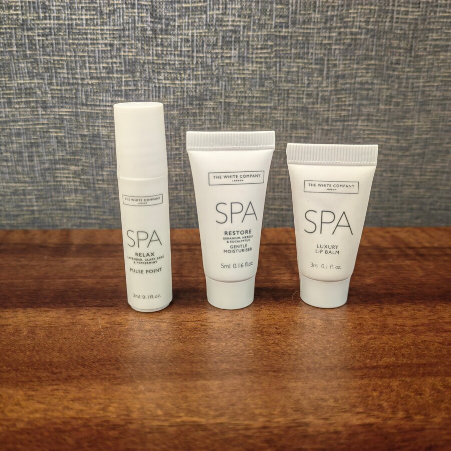 英航专用THE WHITE COMPANY SPA 3件套放松滚珠精油+保湿霜+唇膏