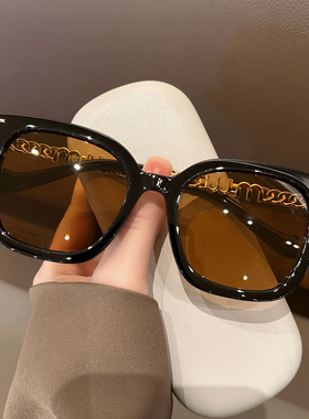 2025个性潮搭茶色太阳镜女潮
