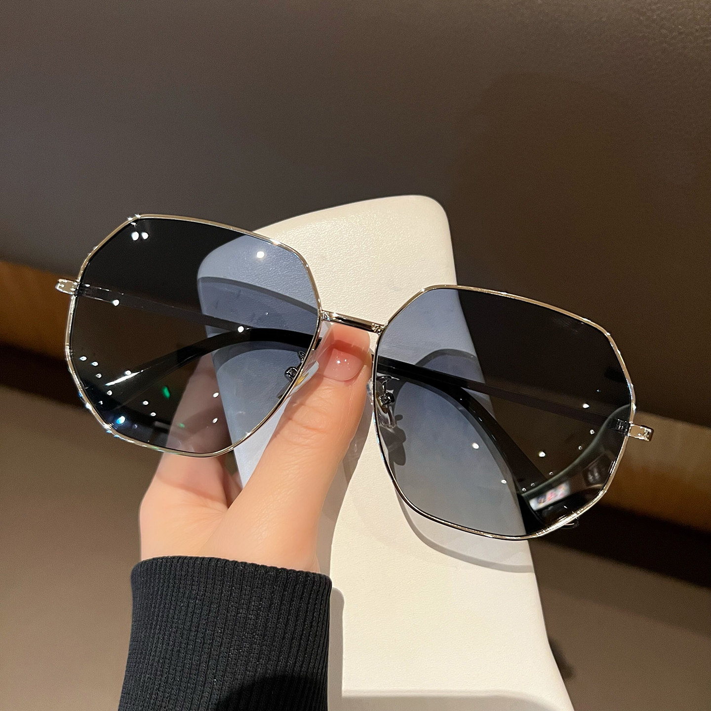 加大太阳镜大码大脸显瘦透明蓝色偏光太阳眼镜男大框金属开车墨镜