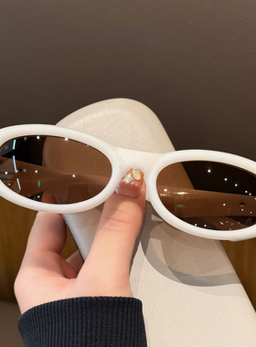 欧美复古猫眼墨镜防紫外线