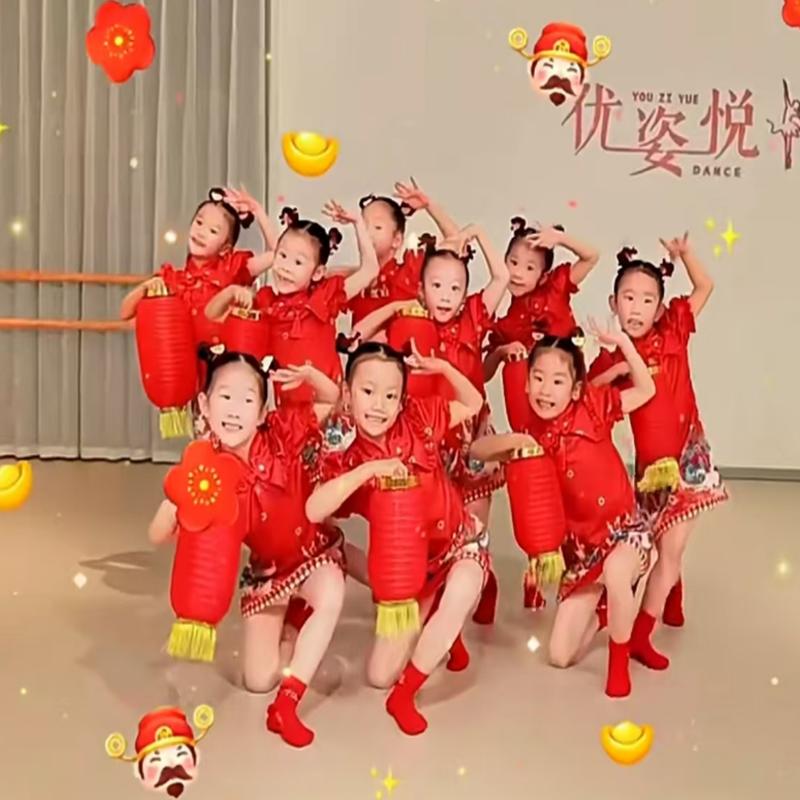 元日旗袍福气要到吉祥娃娃演出服