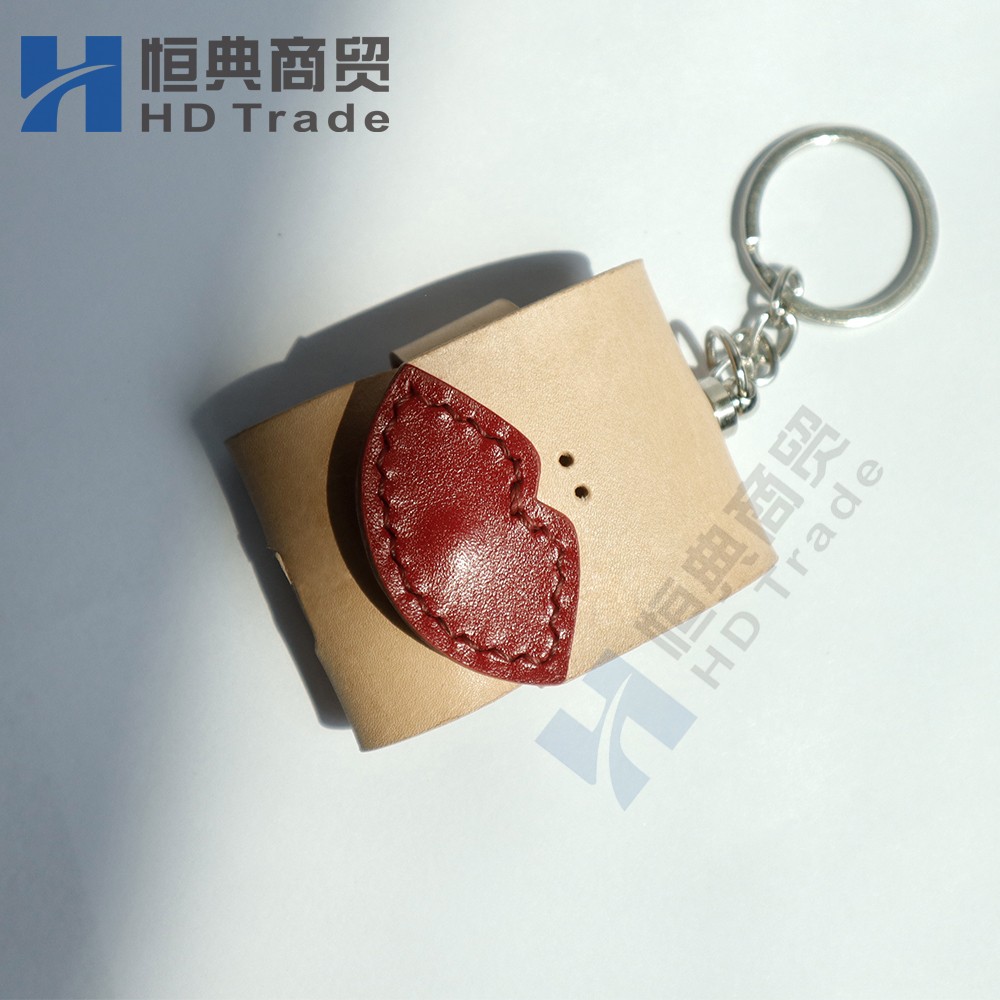 迷你撞色休闲图形几何恶搞红唇耳机保护套手拿包 恒典藤编