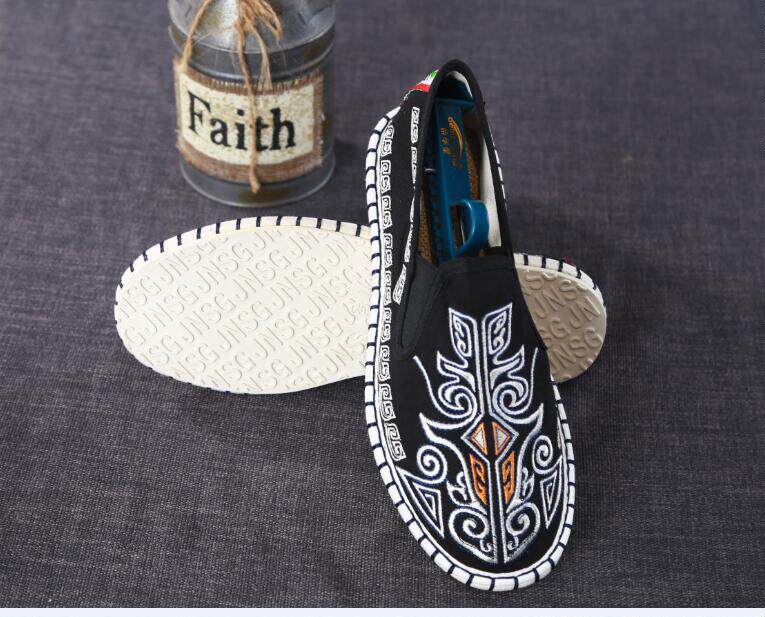 社会人手工老北京布鞋男牛筋底刺绣花韩版国风豆豆鞋古风精神小伙