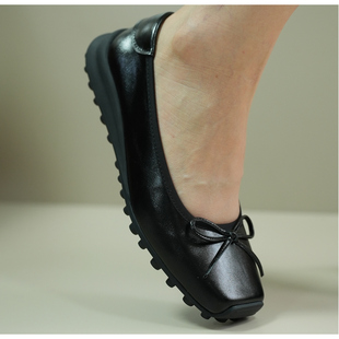 壹家shoes001075牛皮3cm单鞋女2026新款平底春季方头芭蕾浅口女鞋