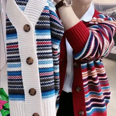 绵羊绒单排扣V领开衫拼色条纹