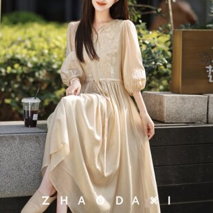腰带连衣裙很仙 白色莱赛尔刺绣小V领 紫风铃2.0裙 香槟色