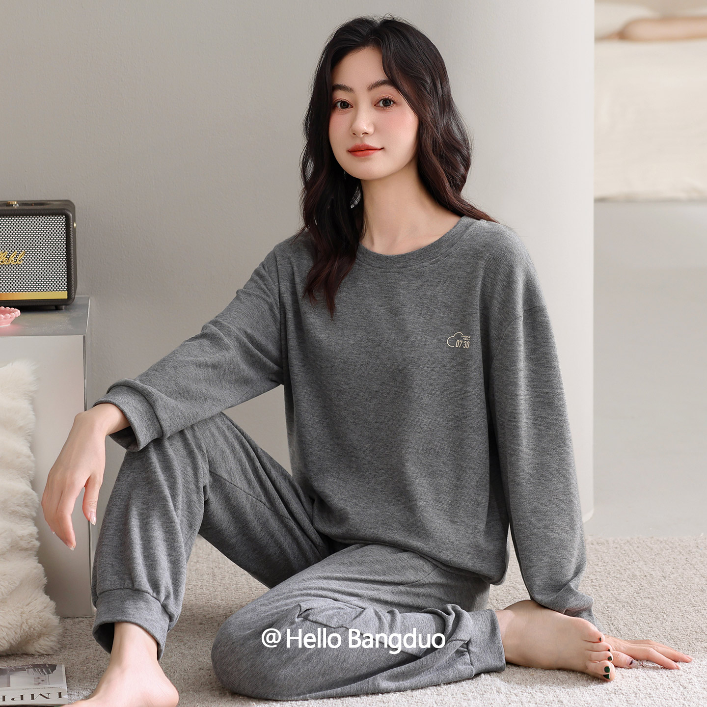 睡衣女士秋冬德绒长袖家居服