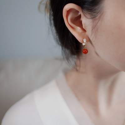 红玛瑙蝴蝶耳钉925银饰优雅