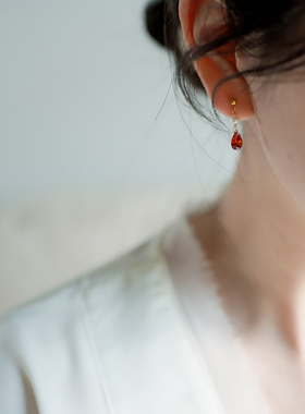 yeajewel复古红水滴珍珠耳钉925银饰气质小众耳环设计感耳饰21125