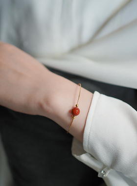 yeajewel 红玛瑙金珠手环925银饰可调节手镯复古优雅手链女21126