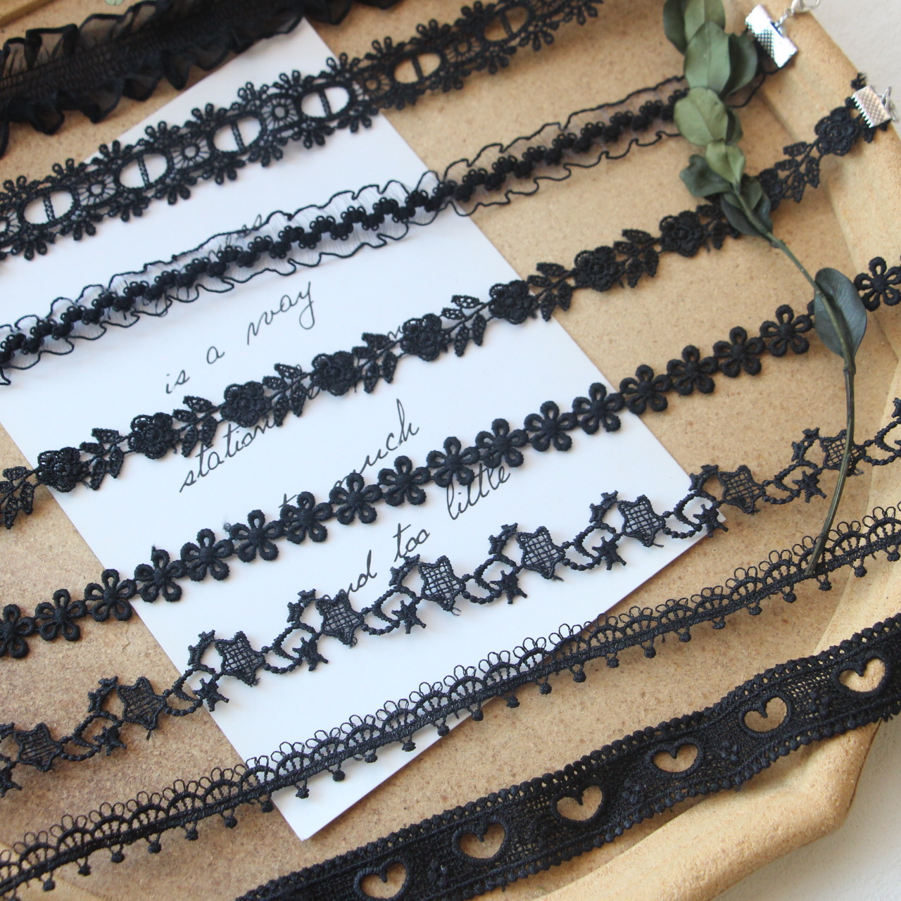 夏季小众设计感choker锁骨链黑色暗黑系项圈少女颈带刺绣颈链项链