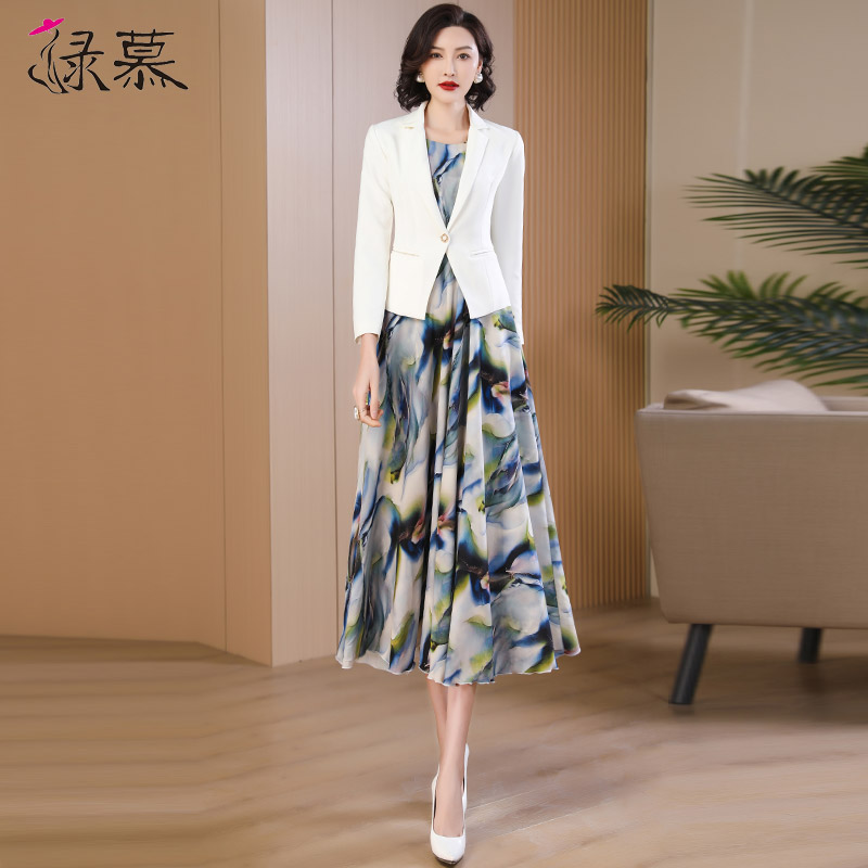 高级感白色小西装套装女2025春夏季新款时尚印花连衣裙长裙两件套